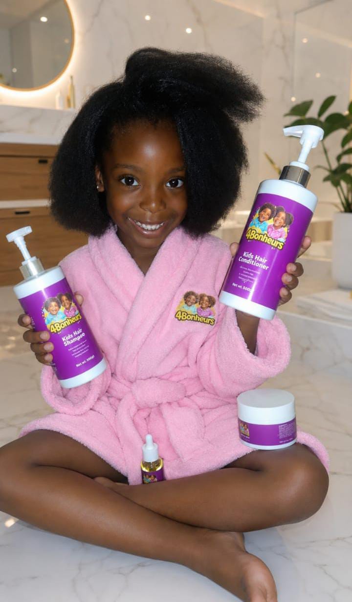 4Bonheurs kids-Gamme complète adaptée à tous les types de cheveux.