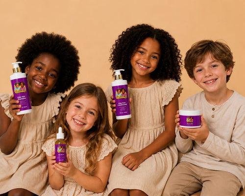 4Bonheurs Kids,
Une gamme adaptée à tous les types de cheveux.